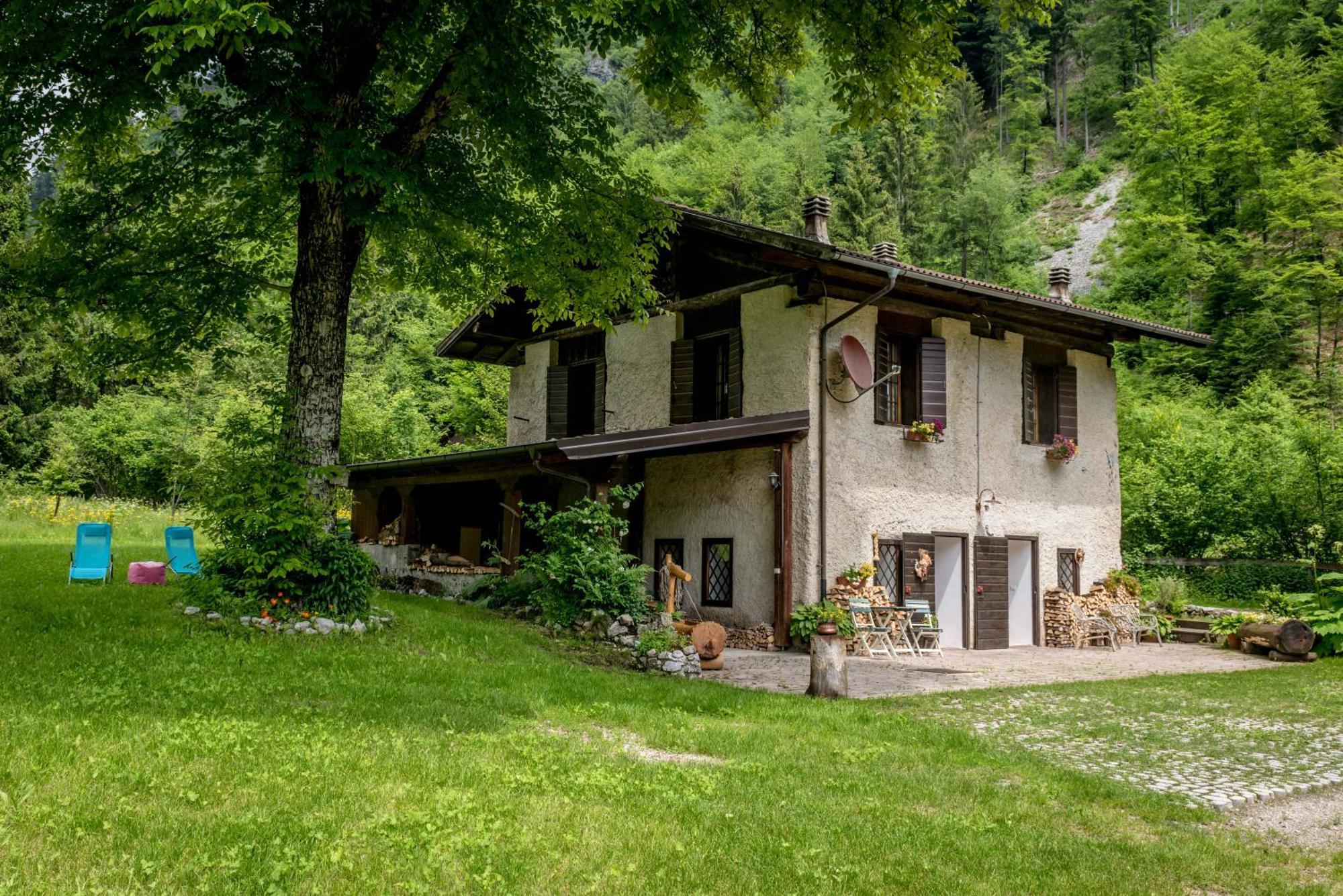 Chalet Silenthia Βίλα Lenzumo di Concei Εξωτερικό φωτογραφία